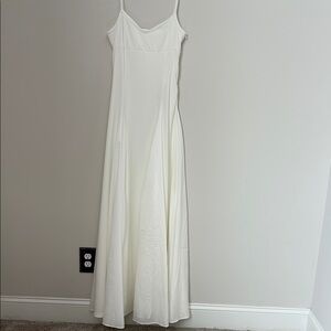 Elegant White Maxi Dress